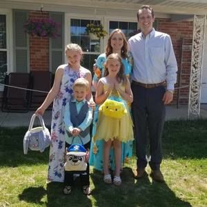 Meet your Posher, Elizabeth